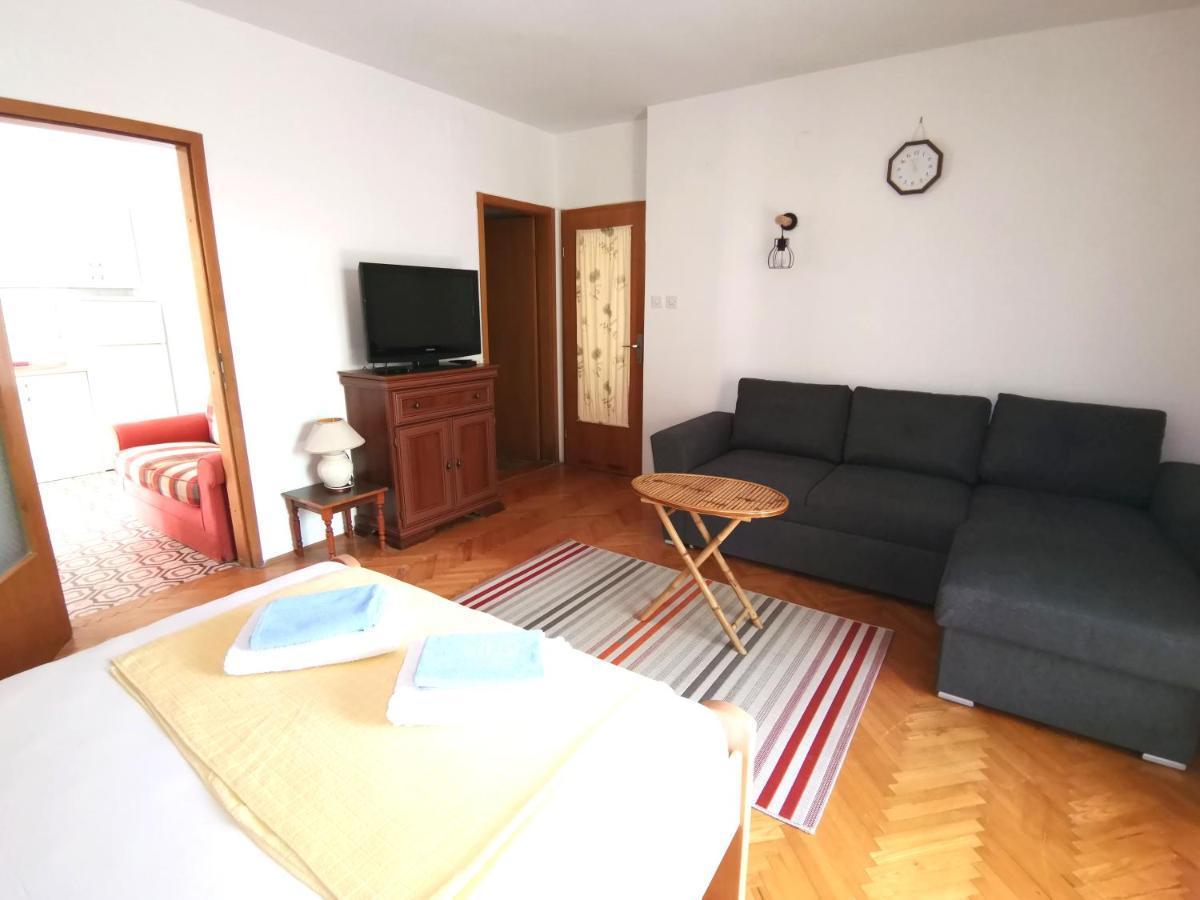 Apartments Maris Garden Petrovac Ngoại thất bức ảnh