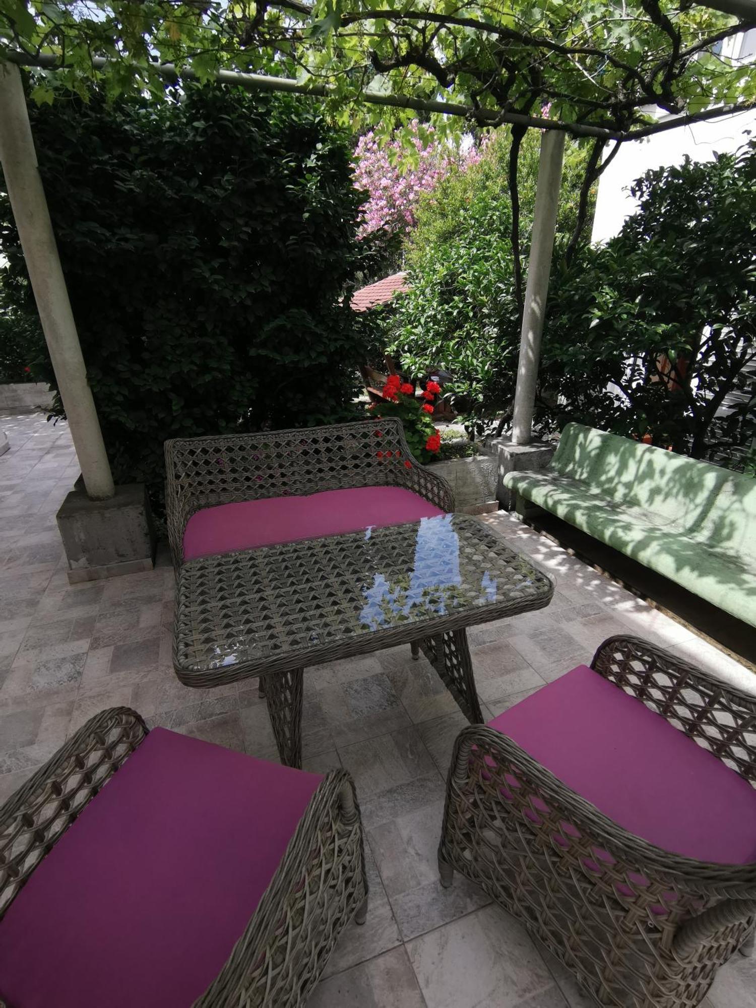 Apartments Maris Garden Petrovac Ngoại thất bức ảnh